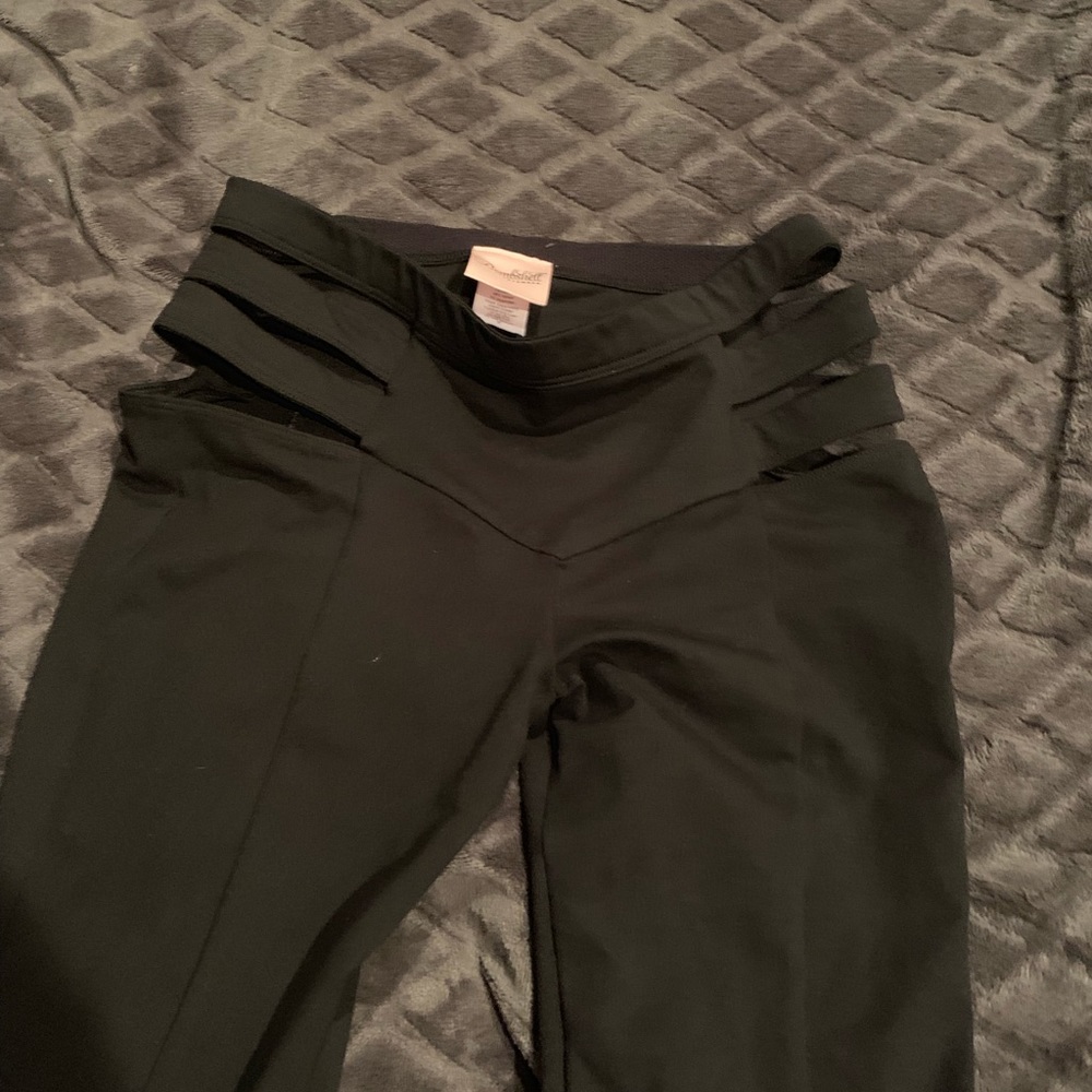 Bombshell Sportswear leggings NWOT
